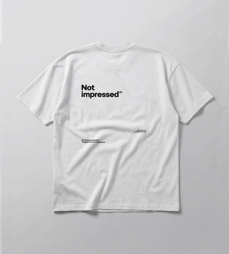 Not impressed - T-Shirt